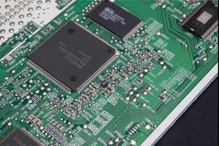 重磅！SK海力士1Ynm DDR4芯片研制完成；MLCC供不应求，太阳诱电上修营收目标