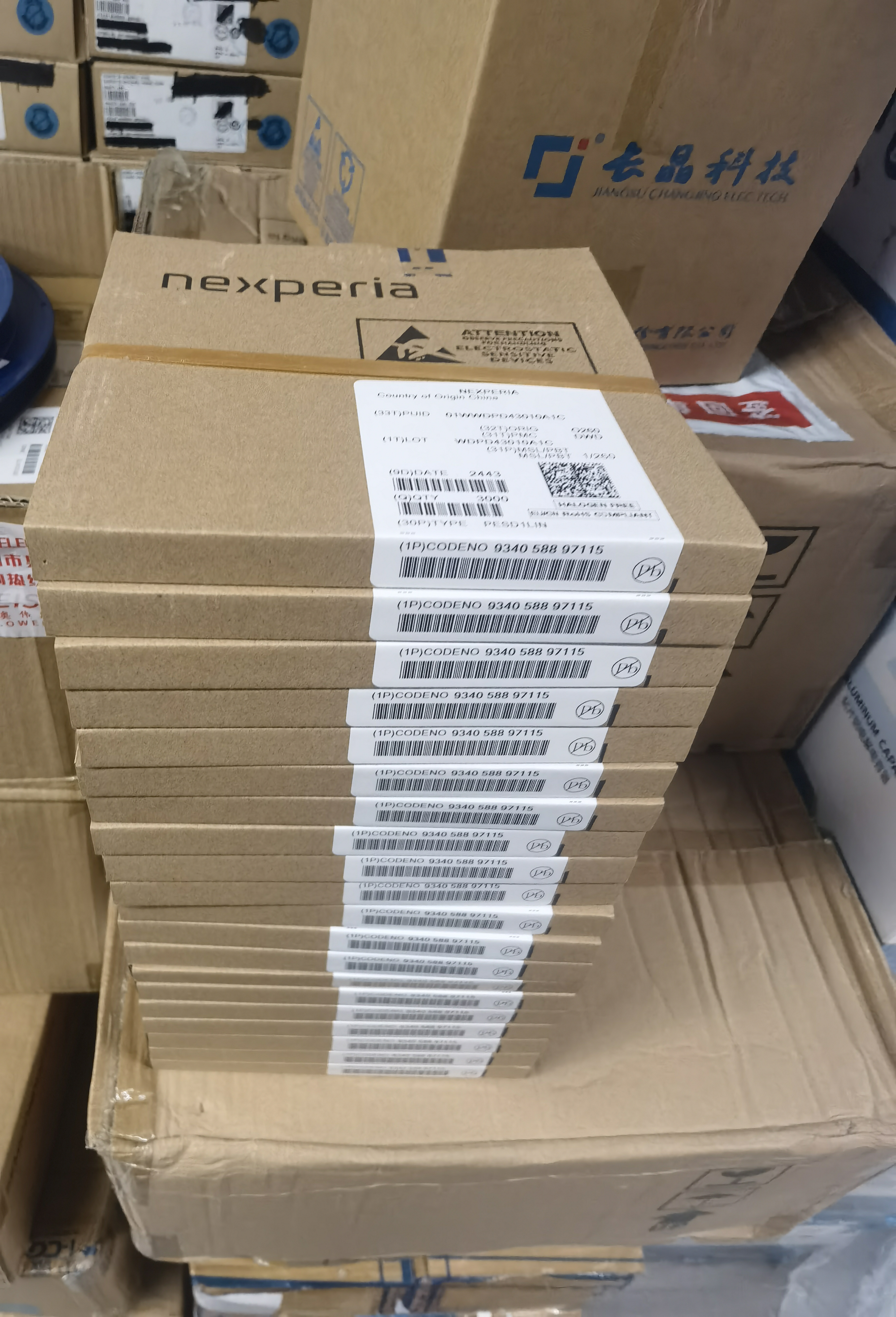 IN74HC04ADT替代74HC04D IKSemicon替代Nexperia逻辑芯片